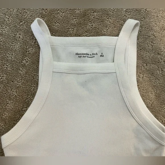 Abercrombie & Fitch Ribbed White Tank - Picture 3 of 3